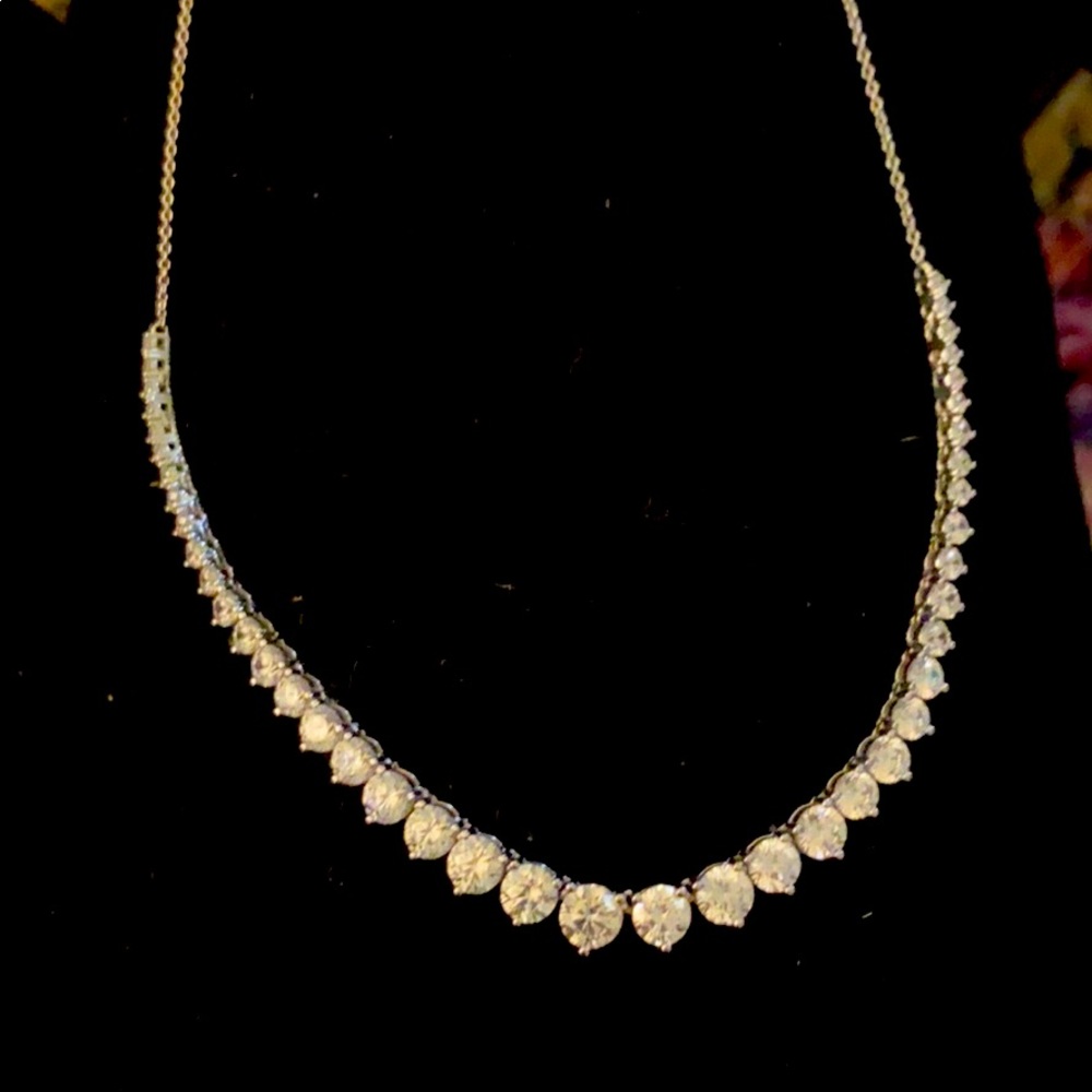 TSC Everlasting Necklace BRAND NEW